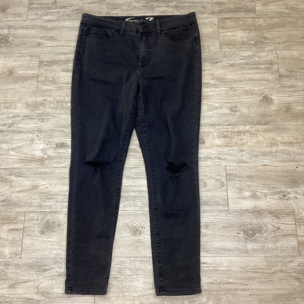 Seven7 Women’s Black Distressed Straight Cut Denim Jeans